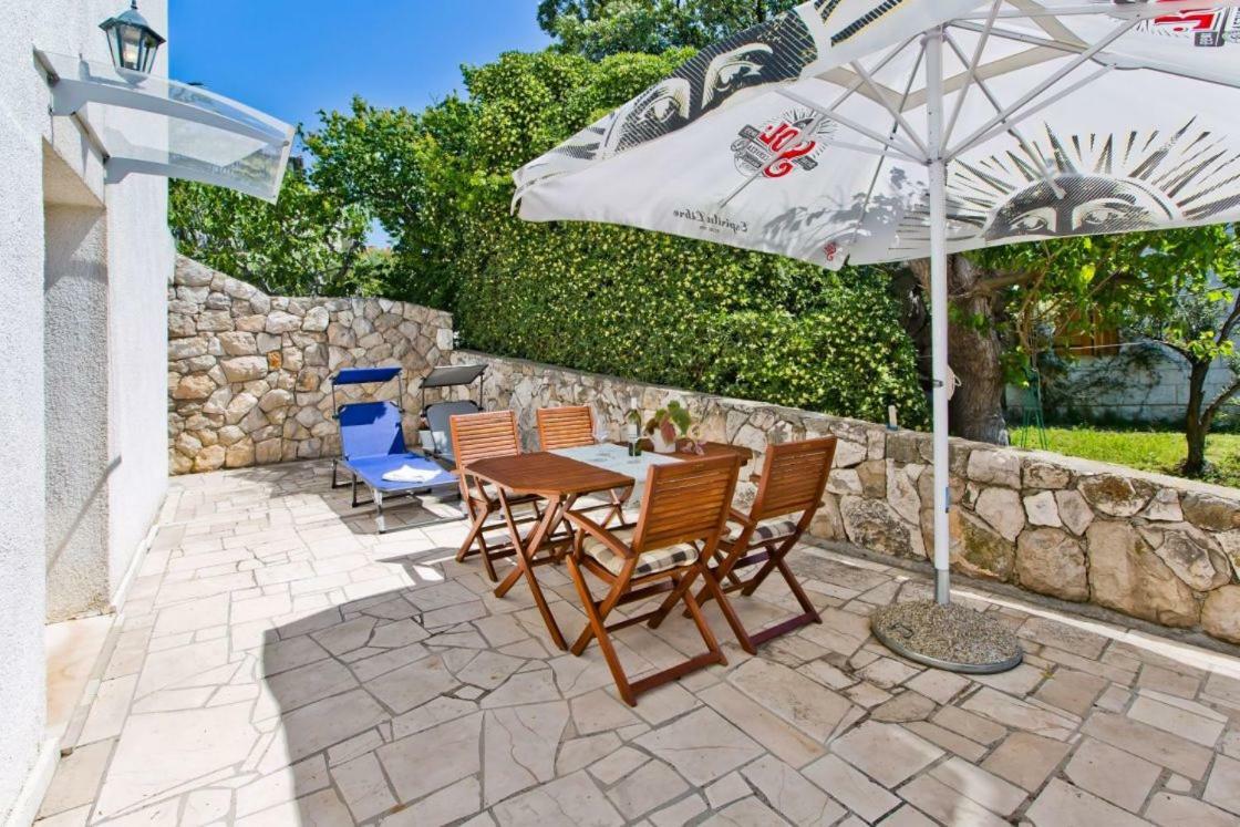 Apartments Jacky Hvar Town Exterior photo