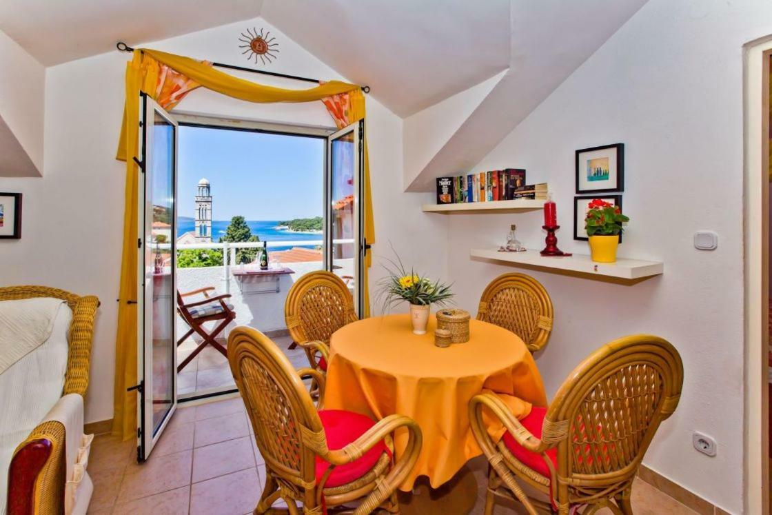 Apartments Jacky Hvar Town Exterior photo