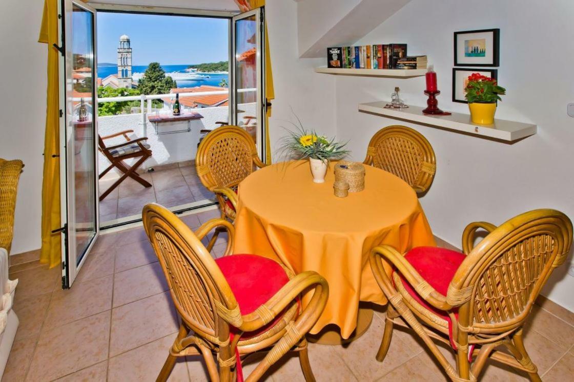 Apartments Jacky Hvar Town Exterior photo