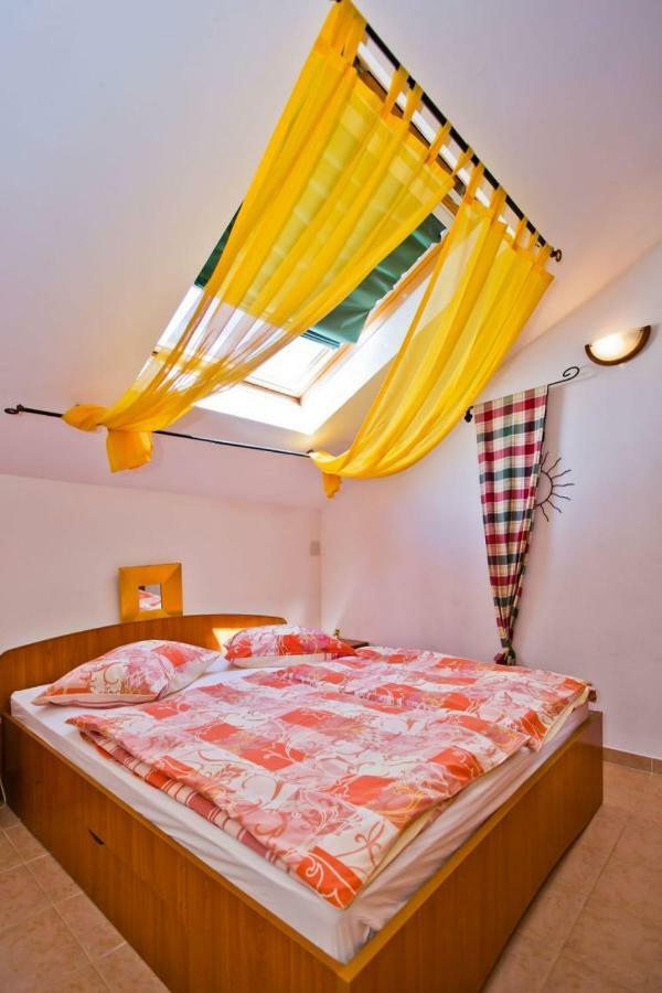 Apartments Jacky Hvar Town Exterior photo