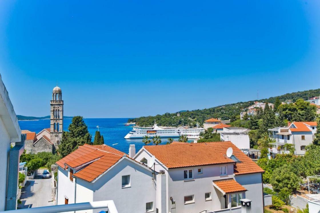 Apartments Jacky Hvar Town Exterior photo