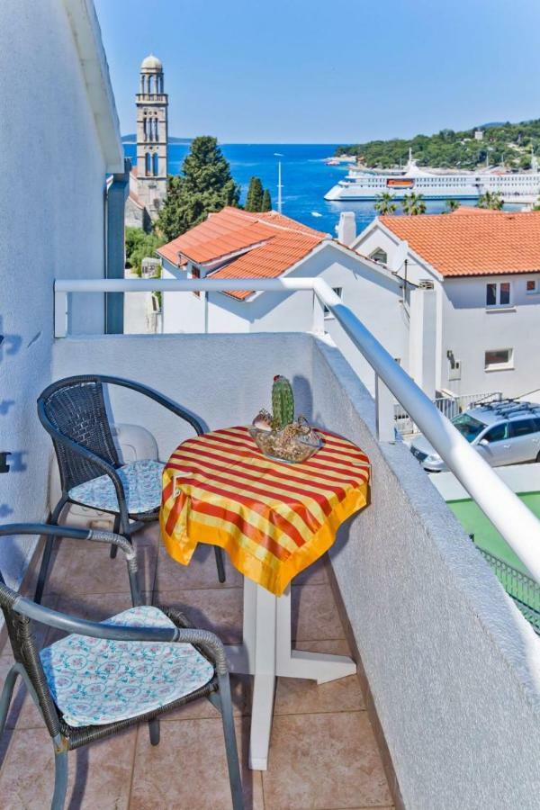 Apartments Jacky Hvar Town Exterior photo